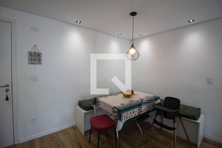 Sala de apartamento à venda com 2 quartos, 101m² em Vila Carmosina, São Paulo