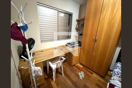 Quarto de apartamento à venda com 3 quartos, 94m² em Ouro Preto, Belo Horizonte