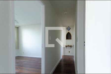 Corredor de apartamento para alugar com 3 quartos, 135m² em Canela, Salvador