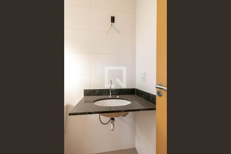 Apartamento à venda com 60m², 2 quartos e 2 vagas Apartamento à venda com 60m², 2 quartos e 2 vagasBanheiro da Suíte