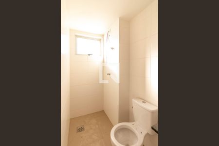 Apartamento à venda com 60m², 2 quartos e 2 vagas Apartamento à venda com 60m², 2 quartos e 2 vagasBanheiro da Suíte