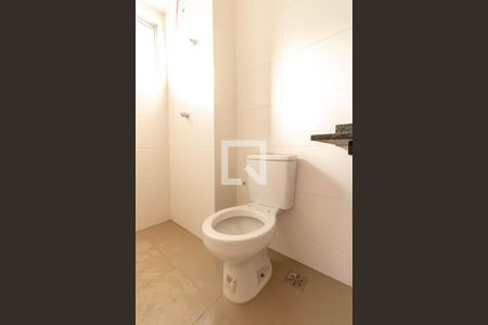 Apartamento à venda com 60m², 2 quartos e 2 vagas Apartamento à venda com 60m², 2 quartos e 2 vagasBanheiro da Suíte