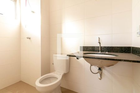 Apartamento à venda com 60m², 2 quartos e 2 vagas Apartamento à venda com 60m², 2 quartos e 2 vagasBanheiro da Suíte