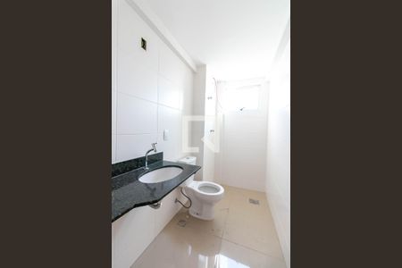 Apartamento à venda com 60m², 2 quartos e 2 vagas Apartamento à venda com 60m², 2 quartos e 2 vagasBanheiro Social