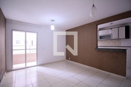 Sala de apartamento para alugar com 2 quartos, 70m² em Paraíso do Morumbi, São Paulo