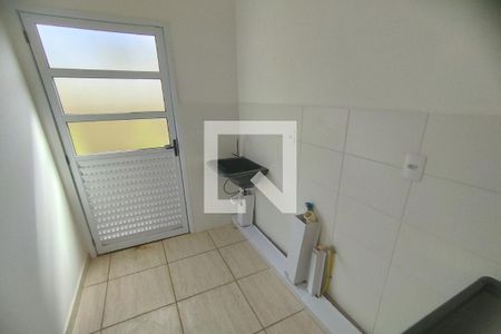 Apartamento para alugar com 45m², 2 quartos e 1 vaga Apartamento para alugar com 45m², 2 quartos e 1 vagaÁrea de Serviço
