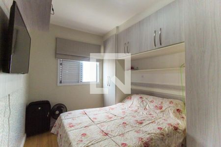 Quarto 2 de apartamento para alugar com 2 quartos, 49m² em Vila Monte Santo, São Paulo