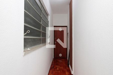 Corredor de apartamento para alugar com 1 quarto, 29m² em República, São Paulo
