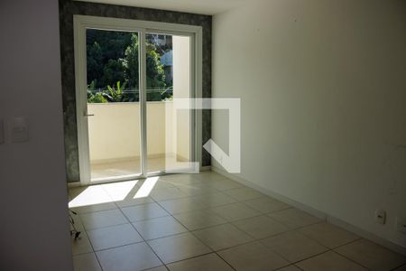 Sala de apartamento à venda com 2 quartos, 65m² em Badu, Niterói