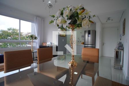 Sala  de apartamento para alugar com 2 quartos, 78m² em Vila Ipiranga, Porto Alegre