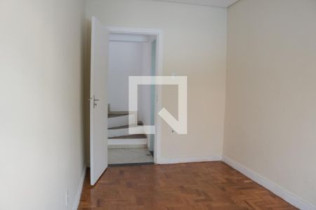 Quarto 2 de casa para alugar com 2 quartos, 77m² em Vila Gustavo, São Paulo