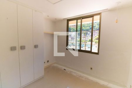 Quarto de apartamento para alugar com 2 quartos, 147m² em Charitas, Niterói