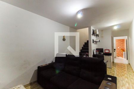 Sala de casa de condomínio para alugar com 2 quartos, 70m² em Parada Xv de Novembro, São Paulo