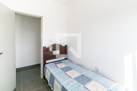 Quarto 2 de casa para alugar com 2 quartos, 89m² em Novo Glória, Belo Horizonte