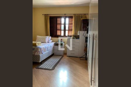 Casa à venda com 2 quartos, 158m² em Vila Pires, Santo André