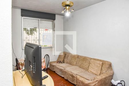 Sala de apartamento para alugar com 3 quartos, 80m² em Rubem Berta, Porto Alegre