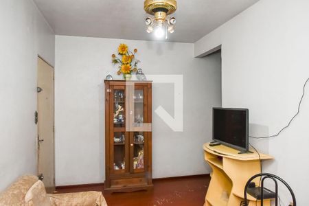 Sala de apartamento para alugar com 3 quartos, 80m² em Rubem Berta, Porto Alegre