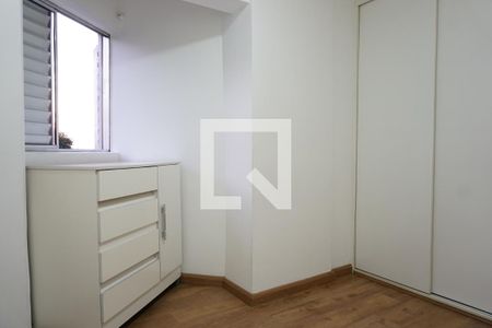 Quarto 1 de apartamento para alugar com 3 quartos, 64m² em Jardim Olympia, São Paulo