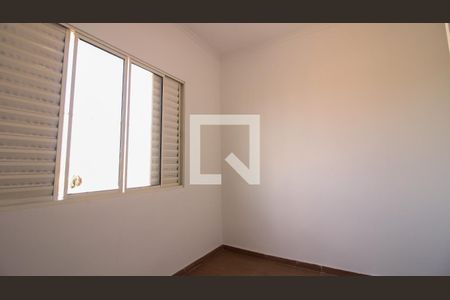 Quarto de casa para alugar com 3 quartos, 250m² em Jardim Vila Formosa, São Paulo