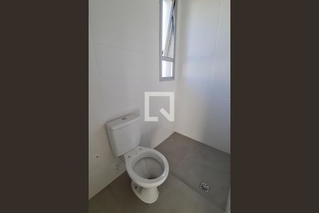 Banheiro de apartamento à venda com 1 quarto, 34m² em Salgado Filho, Belo Horizonte