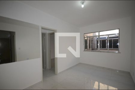 Sala de apartamento para alugar com 2 quartos, 70m² em Vila da Penha, Rio de Janeiro