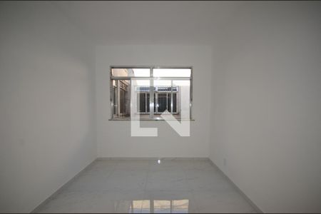 Sala de apartamento para alugar com 2 quartos, 70m² em Vila da Penha, Rio de Janeiro