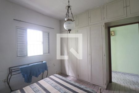 Quarto 2 de casa à venda com 4 quartos, 180m² em Vila Vitório Mazzei, São Paulo