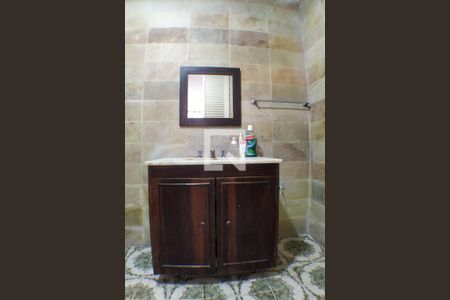 Casa à venda com 260m², 5 quartos e 3 vagas Casa à venda com 260m², 5 quartos e 3 vagasBanheiro da Suíte