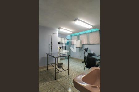 Casa à venda com 260m², 5 quartos e 3 vagas