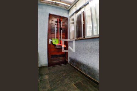 Casa à venda com 260m², 5 quartos e 3 vagas Casa à venda com 260m², 5 quartos e 3 vagasÁrea de Serviço