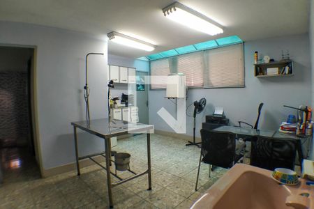 Casa à venda com 260m², 5 quartos e 3 vagas