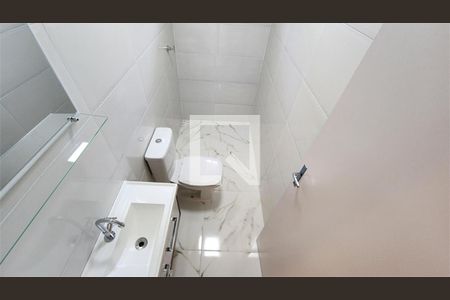 Casa à venda com 4 quartos, 140m² em Vila Brasil, São Paulo
