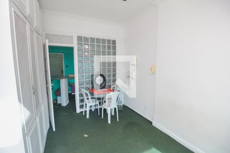 Quarto de kitnet/studio para alugar com 1 quarto, 75m² em Centro, Rio de Janeiro