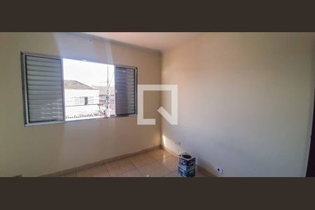 Suíte de casa à venda com 3 quartos, 170m² em Km 18, Osasco