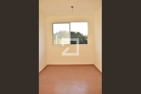 Sala de apartamento para alugar com 2 quartos, 41m² em Inhoaíba, Rio de Janeiro