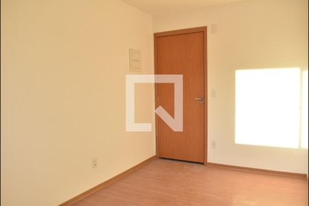 Sala de apartamento para alugar com 2 quartos, 41m² em Inhoaíba, Rio de Janeiro