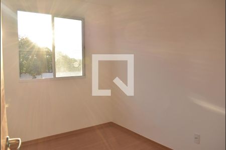 Quarto 1 de apartamento para alugar com 2 quartos, 41m² em Inhoaíba, Rio de Janeiro