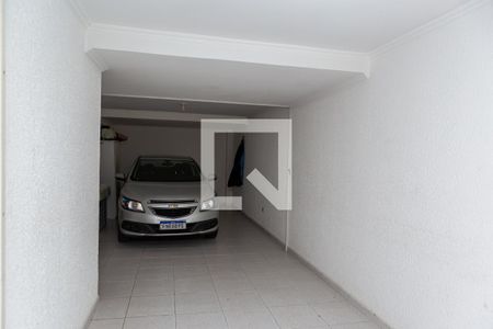 Garagem de casa à venda com 2 quartos, 114m² em Jardim Popular, São Paulo