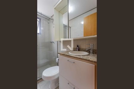 Suíte de apartamento para alugar com 2 quartos, 70m² em Passo da Areia, Porto Alegre