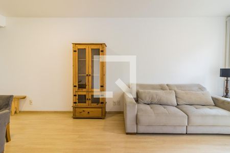 Sala de apartamento para alugar com 2 quartos, 70m² em Passo da Areia, Porto Alegre