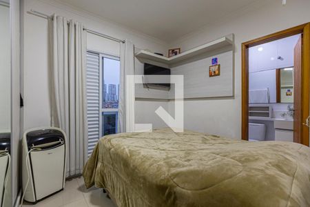 Suite de apartamento à venda com 2 quartos, 108m² em Jardim Ocara, Santo André