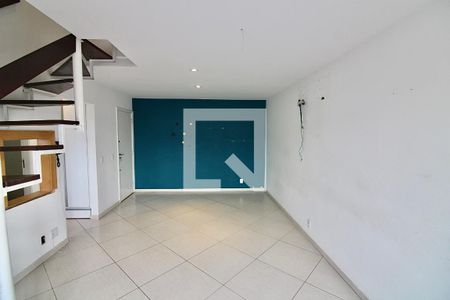 Sala de apartamento para alugar com 2 quartos, 70m² em Recreio dos Bandeirantes, Rio de Janeiro