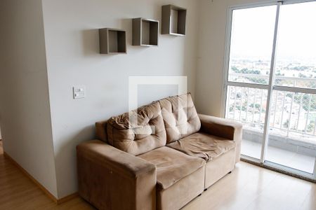 sala de apartamento para alugar com 2 quartos, 50m² em Padroeira, Osasco