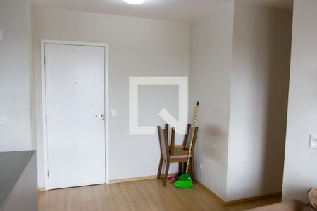 sala de apartamento para alugar com 2 quartos, 50m² em Padroeira, Osasco