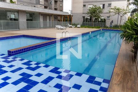 Apartamento à venda com 50m², 2 quartos e 1 vaga Apartamento à venda com 50m², 2 quartos e 1 vagaÁrea comum - Piscina