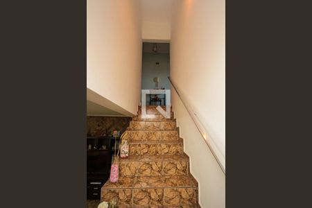 escada de casa à venda com 3 quartos, 360m² em Vila Antonieta, São Paulo
