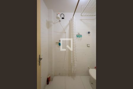 Banheiro do Studio de kitnet/studio para alugar com 1 quarto, 28m² em Barra Funda, São Paulo