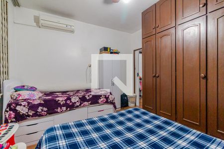 Quarto de apartamento à venda com 1 quarto, 47m² em Menino Deus, Porto Alegre