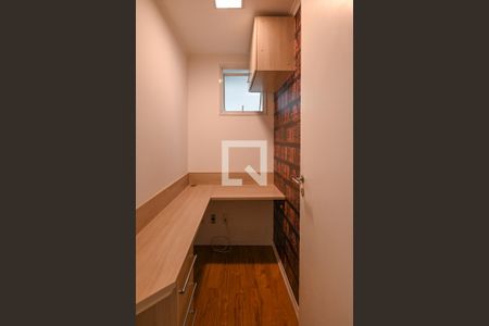 Escritorio de apartamento à venda com 3 quartos, 103m² em Vila Brasílio Machado, São Paulo