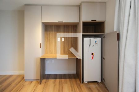 Suíte/Sala  de apartamento para alugar com 1 quarto, 26m² em Vila Nova Conceição, São Paulo